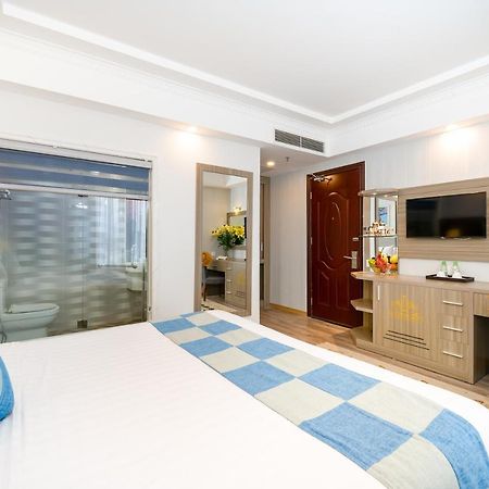 Royal Beach Hotel Da Nang Esterno foto