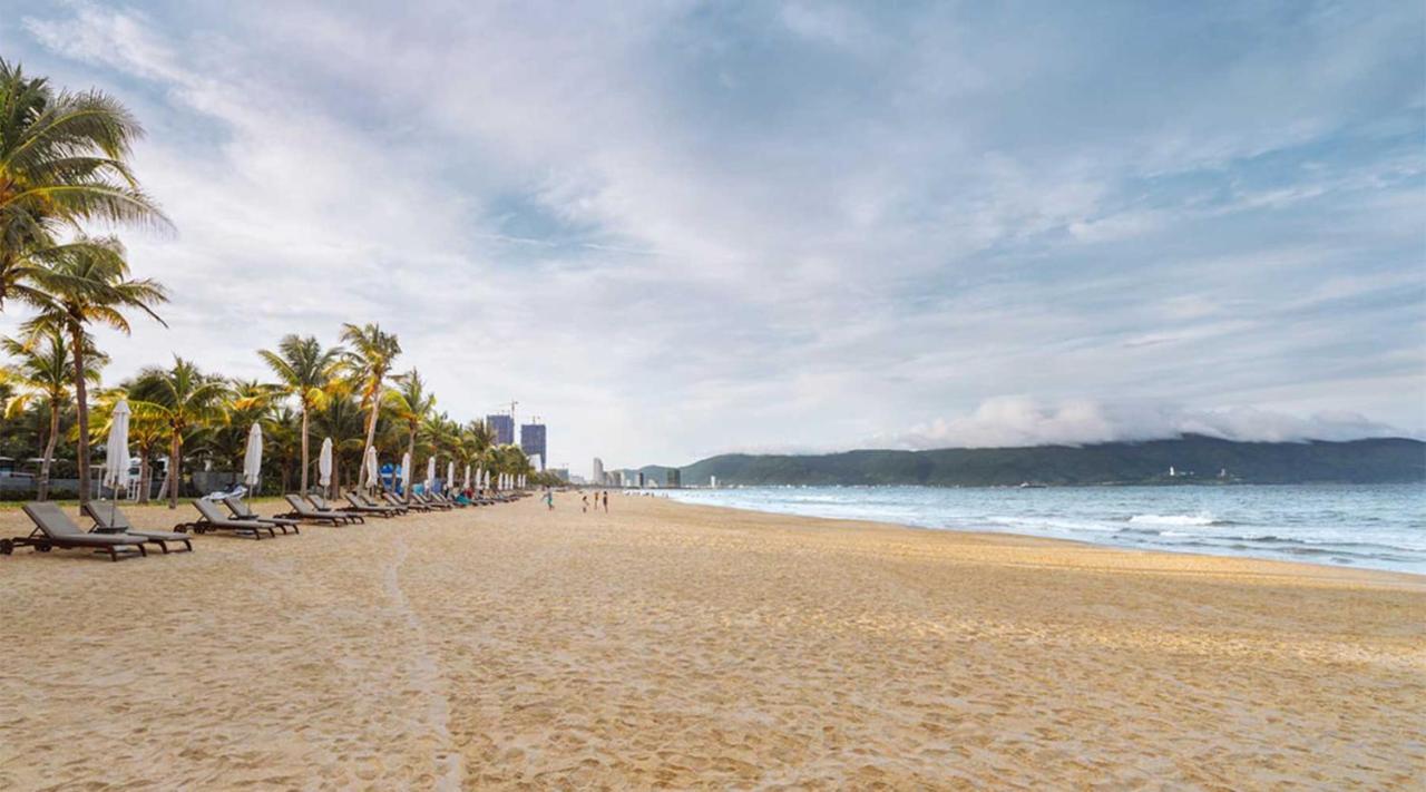 Royal Beach Hotel Da Nang Esterno foto
